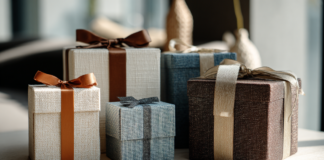 Papierowe pudełka prezentowe